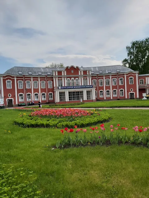 Szgmu Im. I.i. Mechnikova, Klinicheskaya Bol'nitsa Im. Petra Velikogo