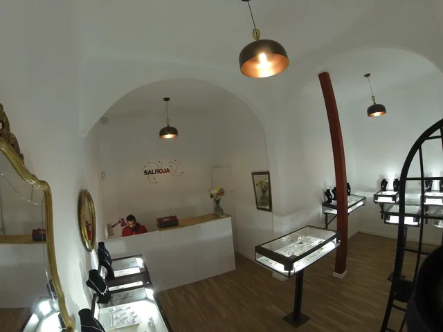 SALROJA joyería