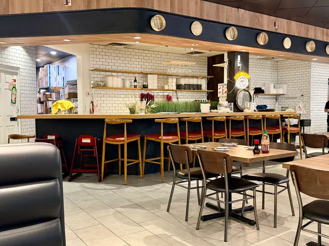 Uncle Bao (Uncle Panda) Dumpling & Noodle House