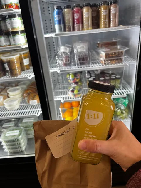 Mort's Fresh and Local