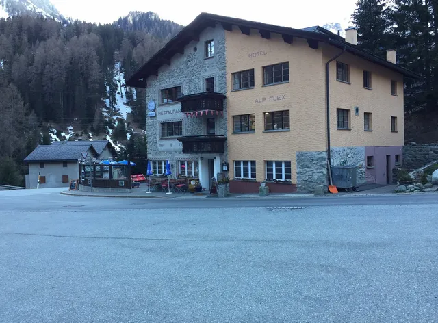 Restaurant und Hotel Edelweiss, Alp Flix