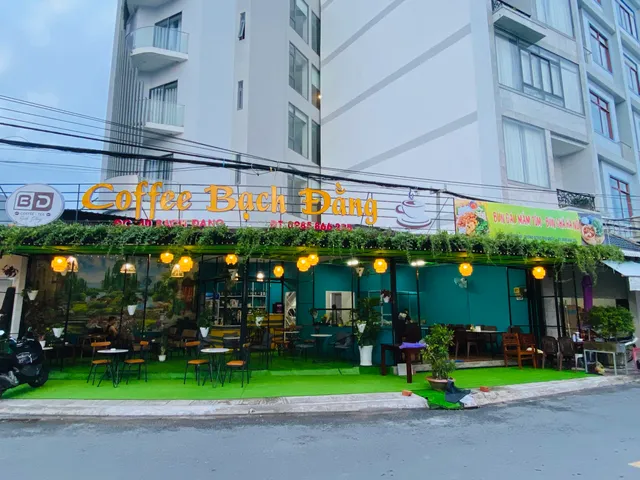 BÚN CHẢ HÀ NỘI 40A Bạch Đằng