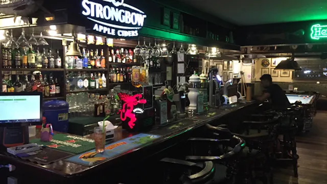 O'Malley's Irish Pub and Sports Bar