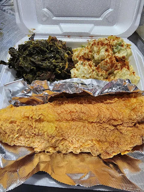 N8RDS FAMILY KITCHEN