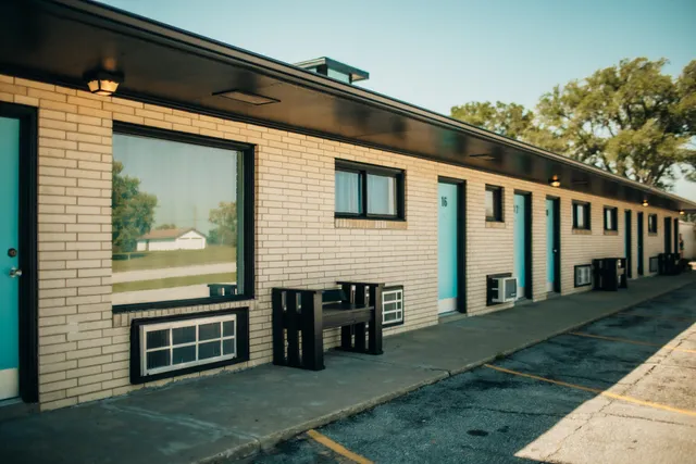 Thunderbird Motel & Rv Parking