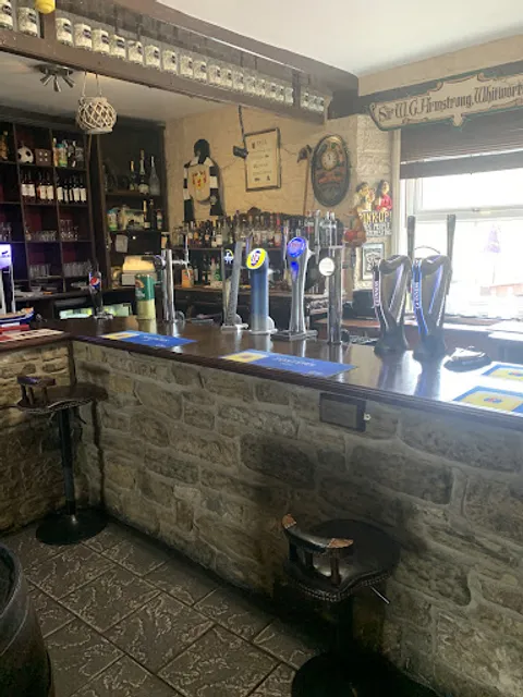 Charltons Bar & Restaurant