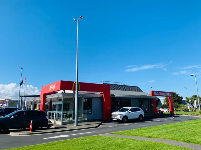 McDonald's Airport Drive Thru