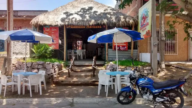 Mariscos La Escondida!