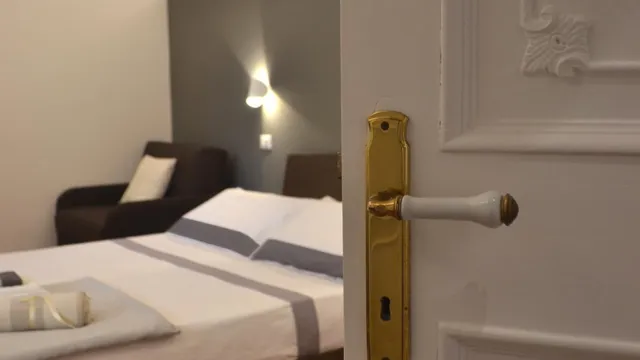 Da Dome' Charm Rooms