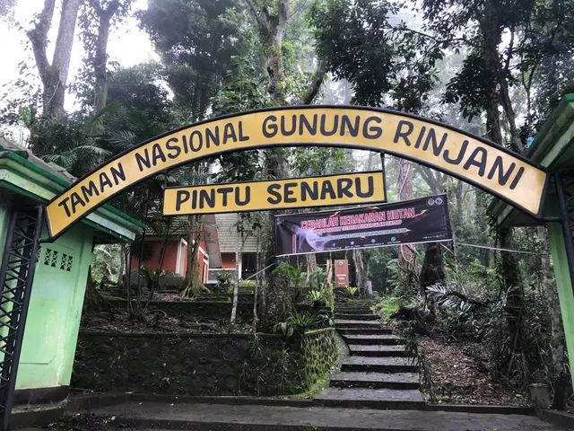 Pintu Pendakian Senaru TN Gunung Rinjani