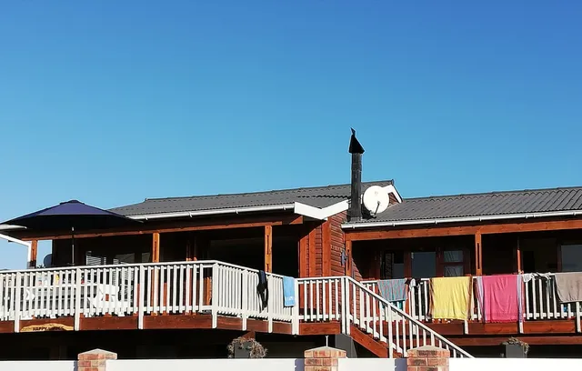 Happy Waves Holiday Home