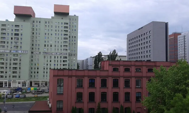 Al. Marsz. Józefa Piłsudskiego 15/23