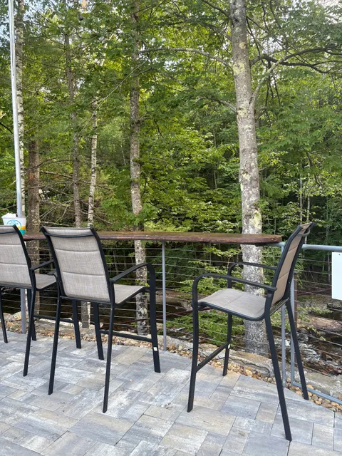 Five Main On The River