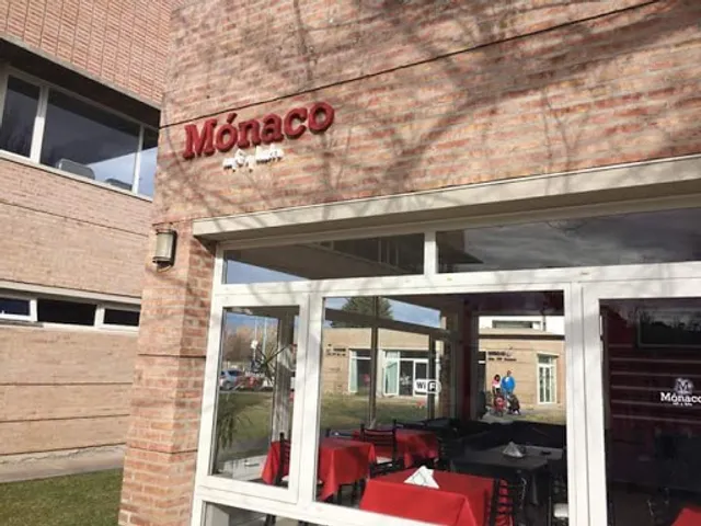 Monaco Cafe Y Bistró