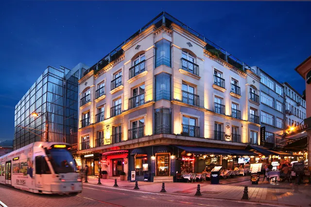 Faros Hotel Old City