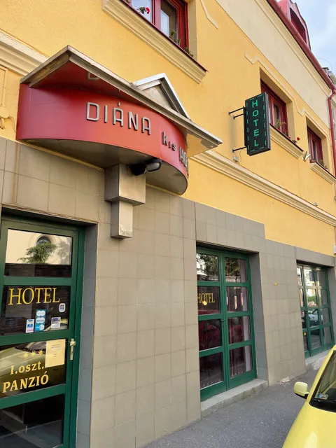 Hotel Diána