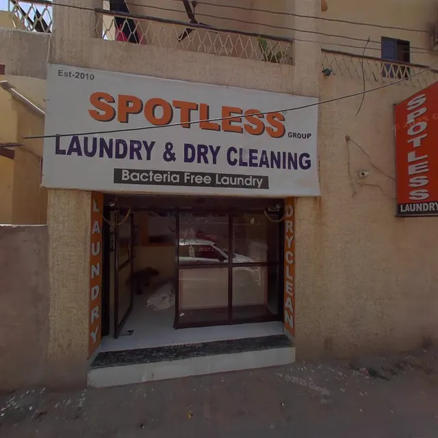 OYO 7370 Home Stay Rudra Palace