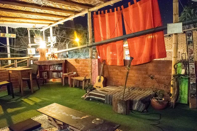 Otro Mundo Guesthouse