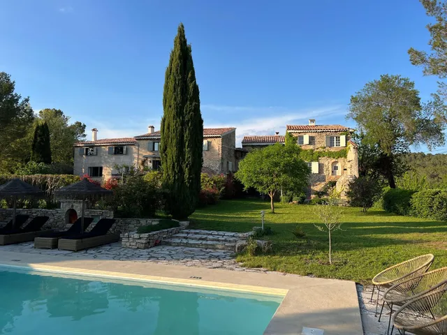 CASA CARA Le Petit Hameau.