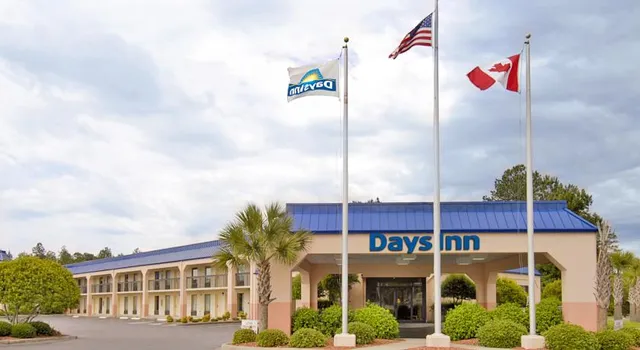 Days Inn by Wyndham Walterboro