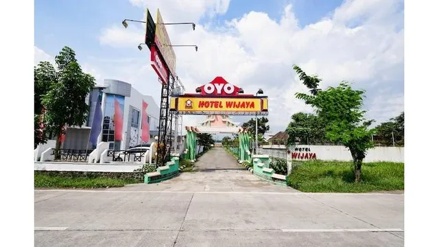OYO 2495 Hotel Wijaya