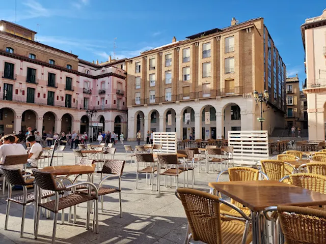 CERVECERIA ALT BERLÍN VELTINS