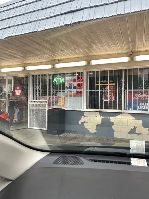 Seven Brothers Food Mart