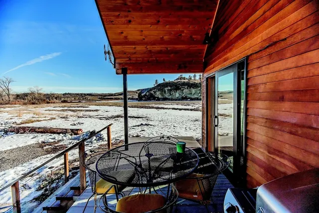 Yellowstone River Lodge