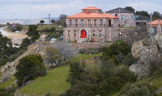 Pırnal Köy Evi Assos