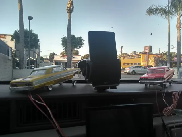 Alma's laundry fluff & fold