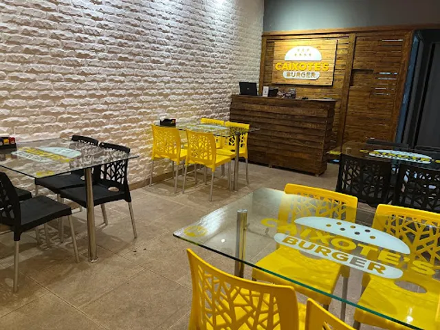 Caixote's Burger itapeba