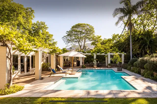 Leafy Constantia Guest House