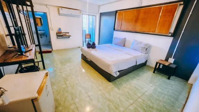 เดอะ ดาวน์ทาวน์ รีสอร์ท