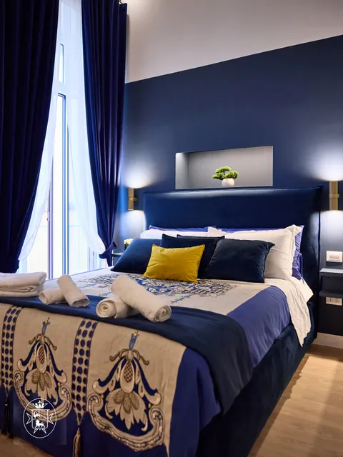 Vista Piazza Dei Martiri - Dimora di Charme