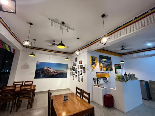 Bhota Cafe and Restaurant