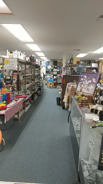 Reachout Thrift Store