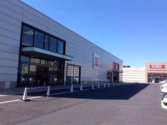 UNIQLO Hitachinaka Newport shop