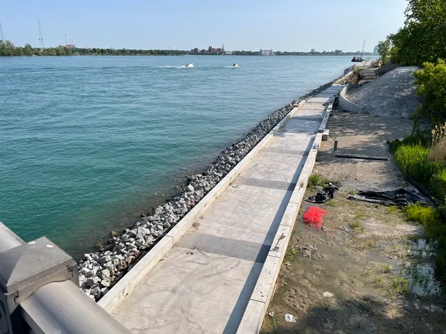 Detroit Riverwalk - Uniroyal Extension