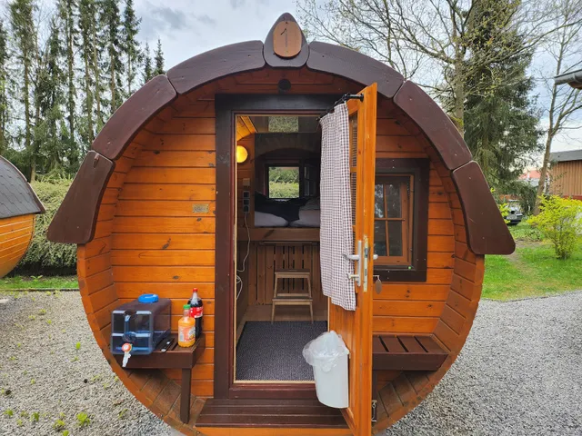 Schlaf-Fass "Auf Dem Simpel"