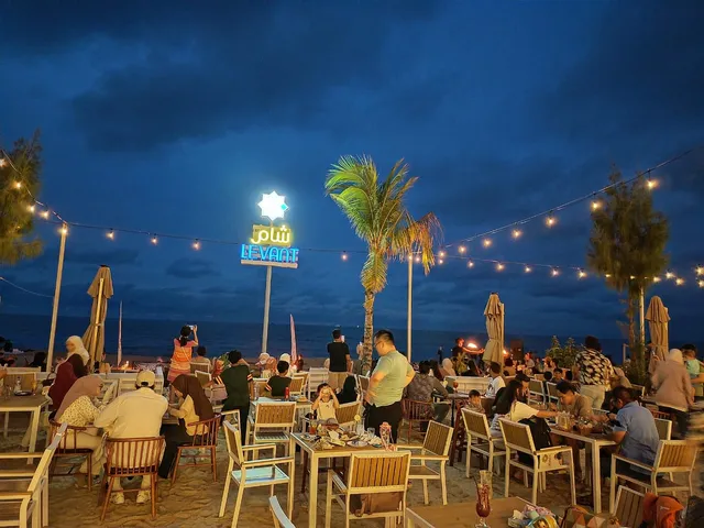 Levant Restaurant By The Sea مطعم شام