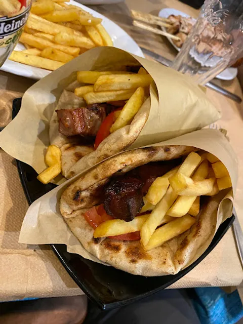 Η Περαντζάδα