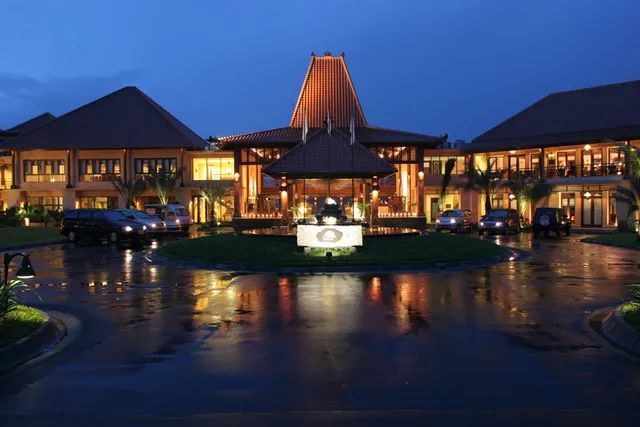 Hotel Laras Asri Resort and Spa Salatiga