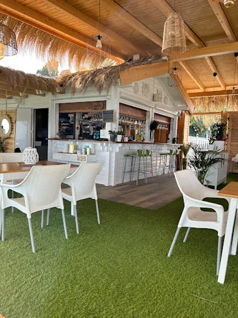 Chiringuito Puerto Victoria