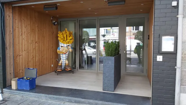 Au Fleur Burgers & Potatoes