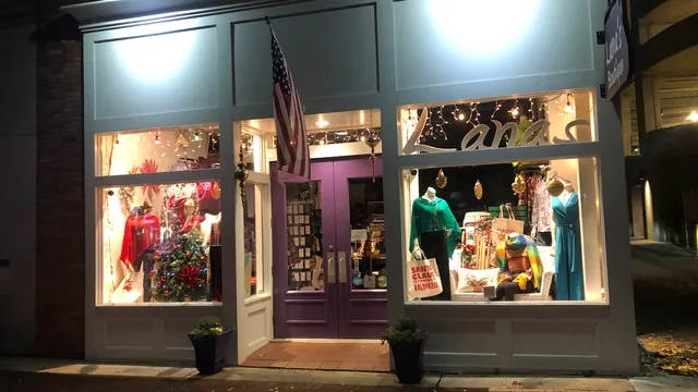 Lana’s Boutique
