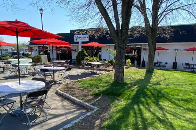 Harlee’s Tap and Grille