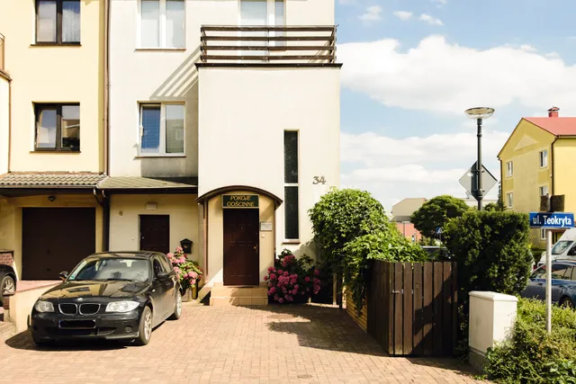 Akropol. Pokoje gościnne