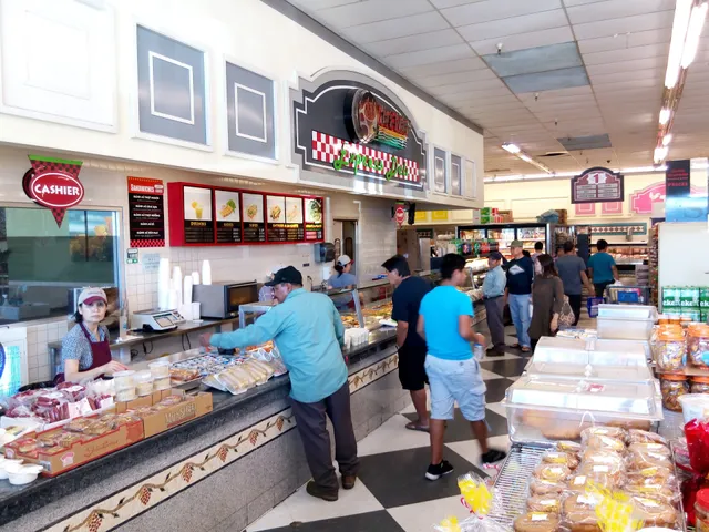 Lucky Seafood Market