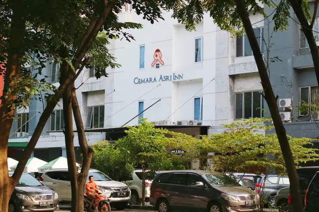 Hotel Cemara Asri Inn