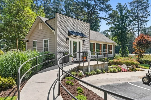 Berkeley Landing Apartments